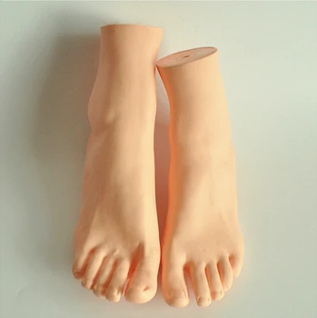 Един чифт женски манекени от PVC реалистичен размер, в пълен размер, за демонстрация на обувки, чорапи, торса на манекена